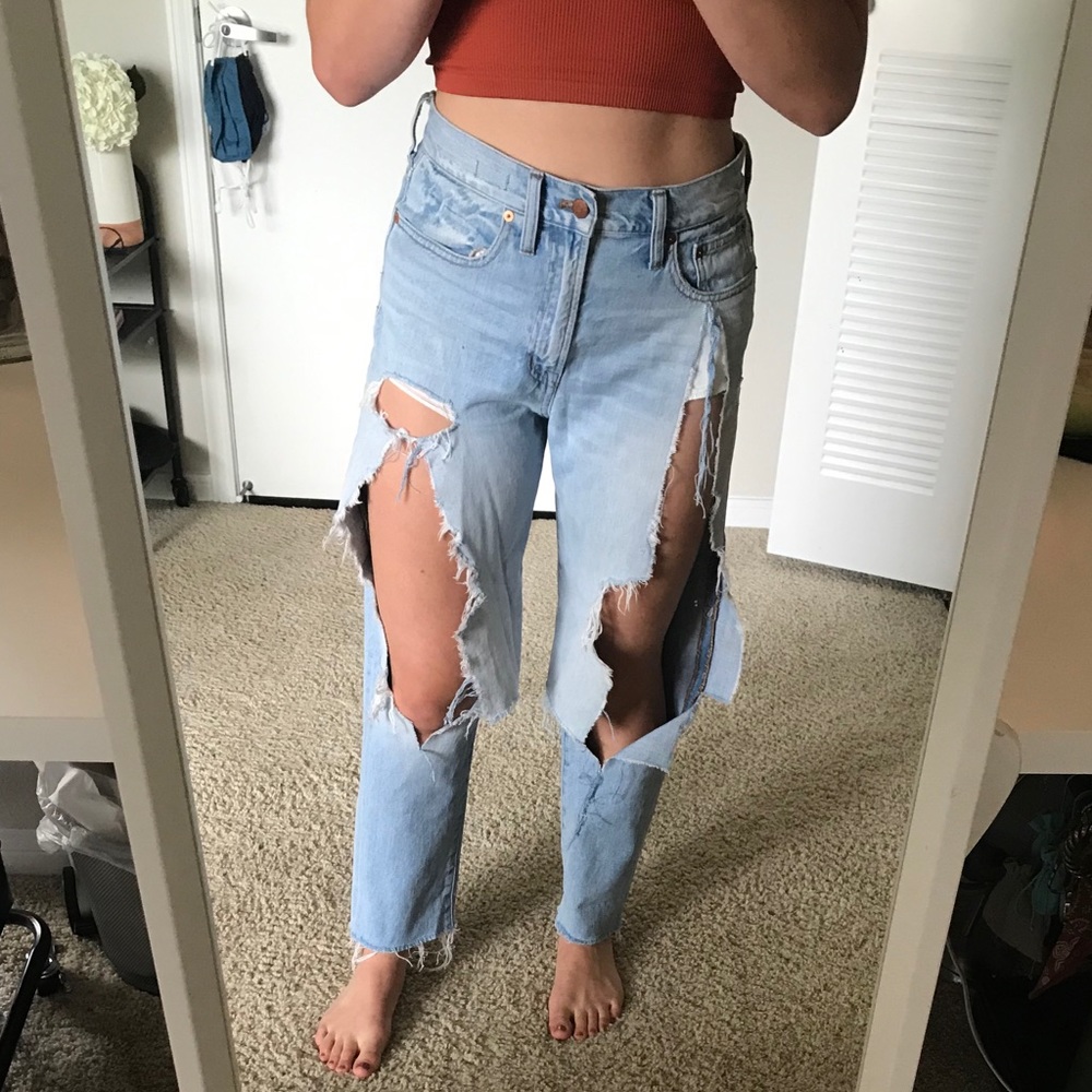 Madewell ripped vintage jeans
